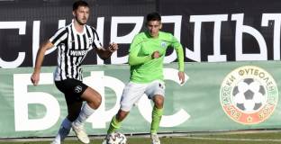 Локо Пловдив и Черно море си размениха по един спорен гол